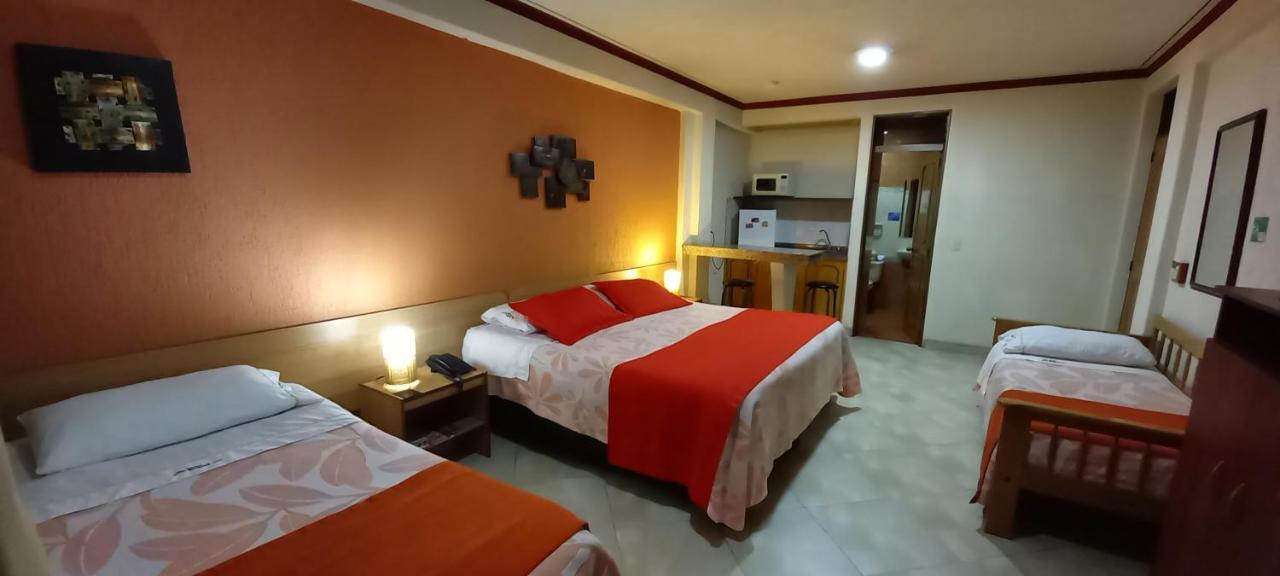 Hoteles Bogota Inn Turisticas 63 Екстер'єр фото